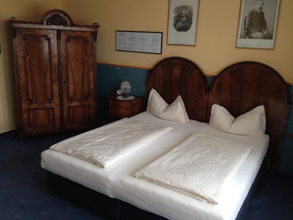 Hotel Am Bayrischen Platz Leipzig Phòng bức ảnh